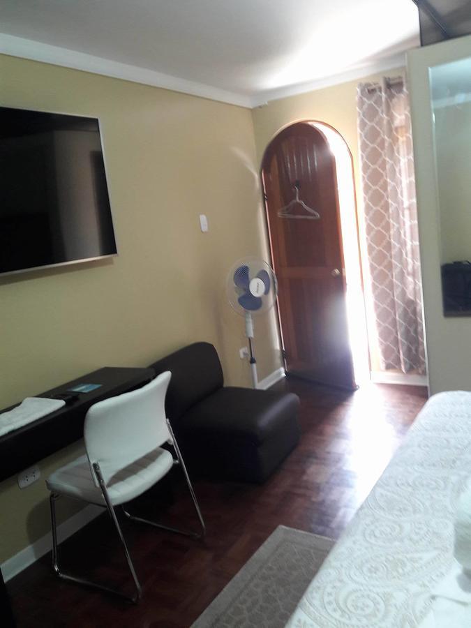 Hostal Victoria Lima Exterior foto